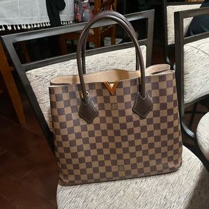 Louis Vuitton Kensington.
